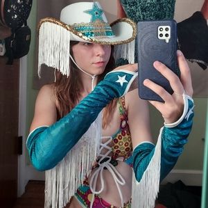 Sequin fringe holographic star gold white blue rave cowgirl hat matching gloves